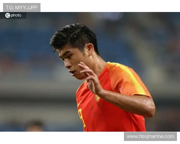 张玉宁:甘坐冷板凳的冠军执念,替补席上的 MVP 级逆袭